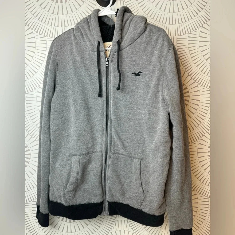 Hollister‎ Men’s Sherpa Lined Gray Fleece Full Zipper Sweatshirt Hooded Size Sm